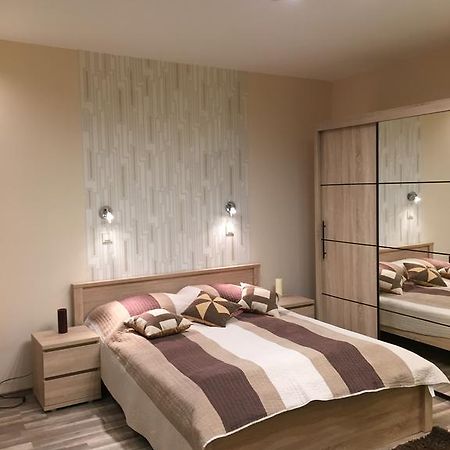 Solaris-Szeged Apartman Apartment Bagian luar foto