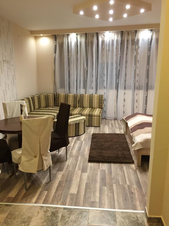 Solaris-Szeged Apartman Apartment Bagian luar foto