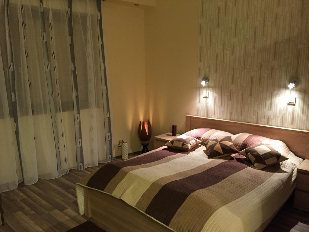 Solaris-Szeged Apartman Apartment Bagian luar foto
